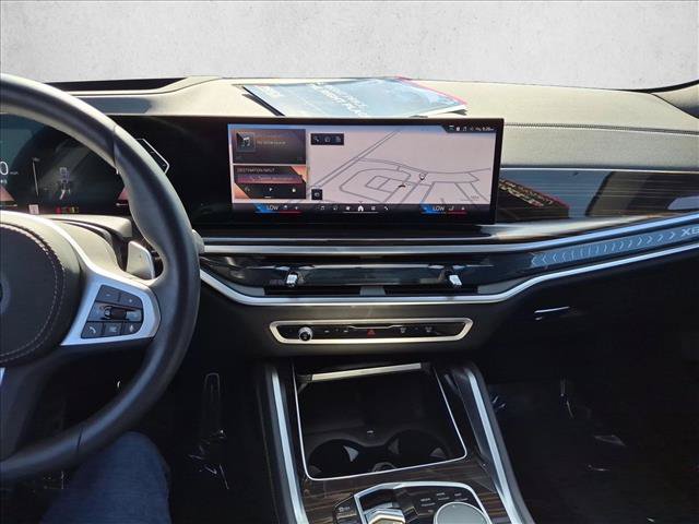 Used 2025 BMW X6 xDrive40i w/ Climate Comfort Package AWD/4WD image 15