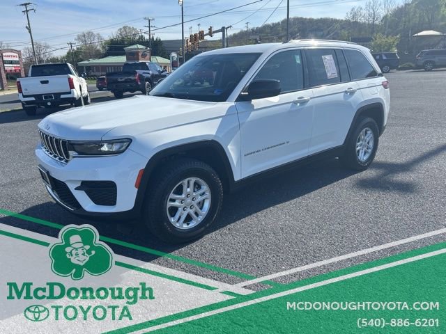 Used 2022 Jeep Grand Cherokee Laredo w/ Luxury Tech Group I