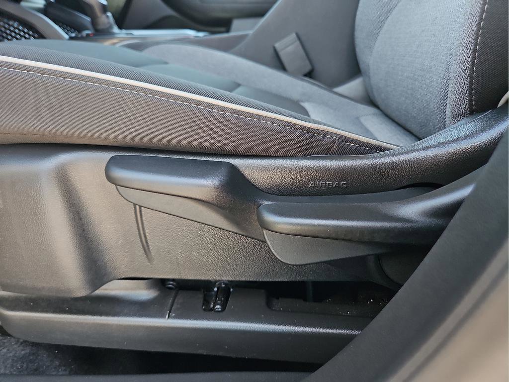 Used 2025 Chevrolet TrailBlazer LT image 14