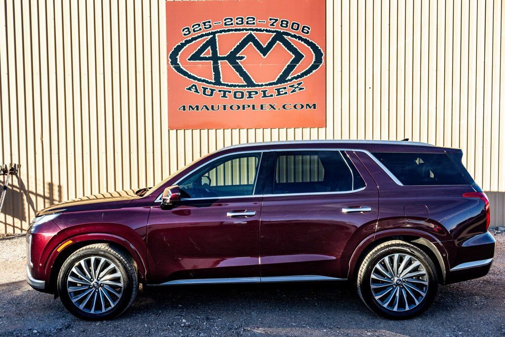 Used 2024 Hyundai Palisade Calligraphy image 7