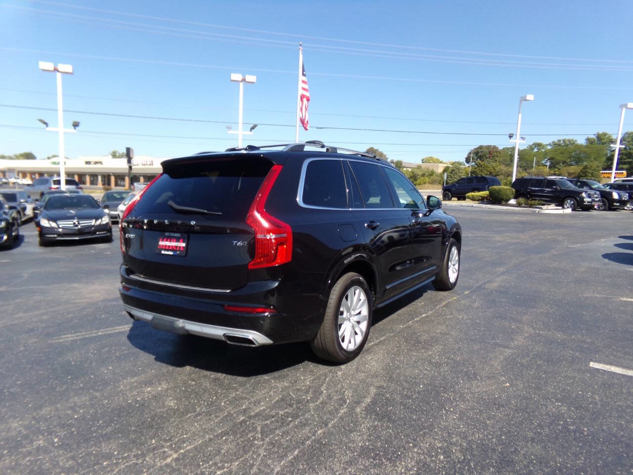 Used 2016 Volvo XC90 T6 Momentum w/ Momentum Plus Package image 7