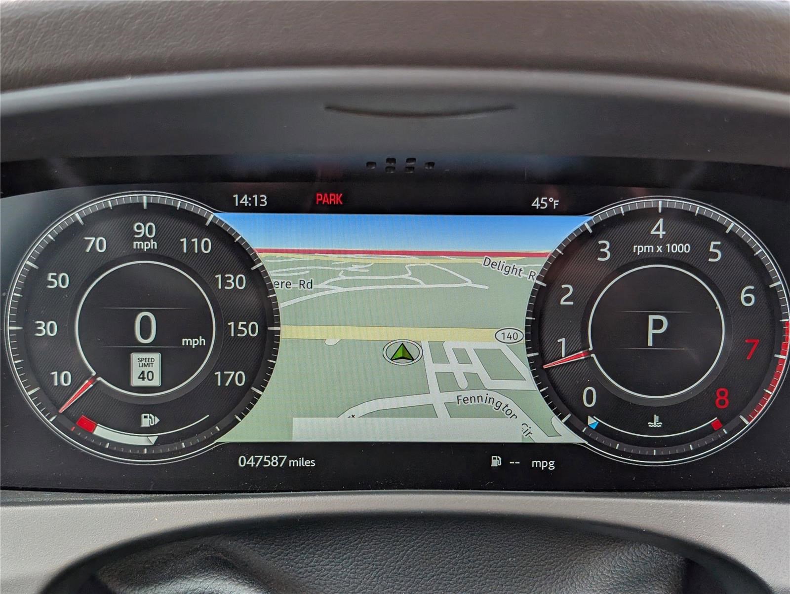 Used 2019 Jaguar F-PACE Prestige image 33