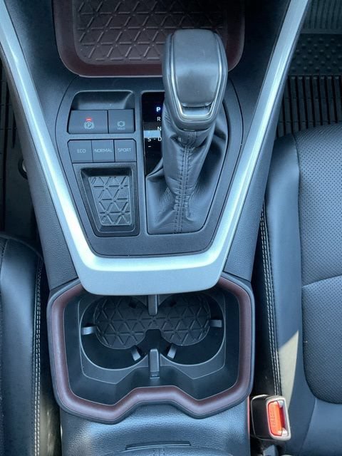 Used 2025 Toyota RAV4 Limited w/ Weather Package FWD image 33