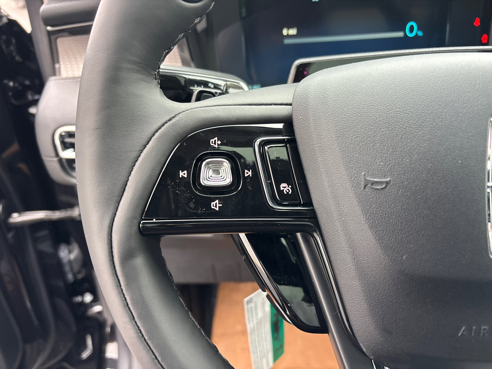 New 2026 Lincoln Corsair Grand Touring image 17