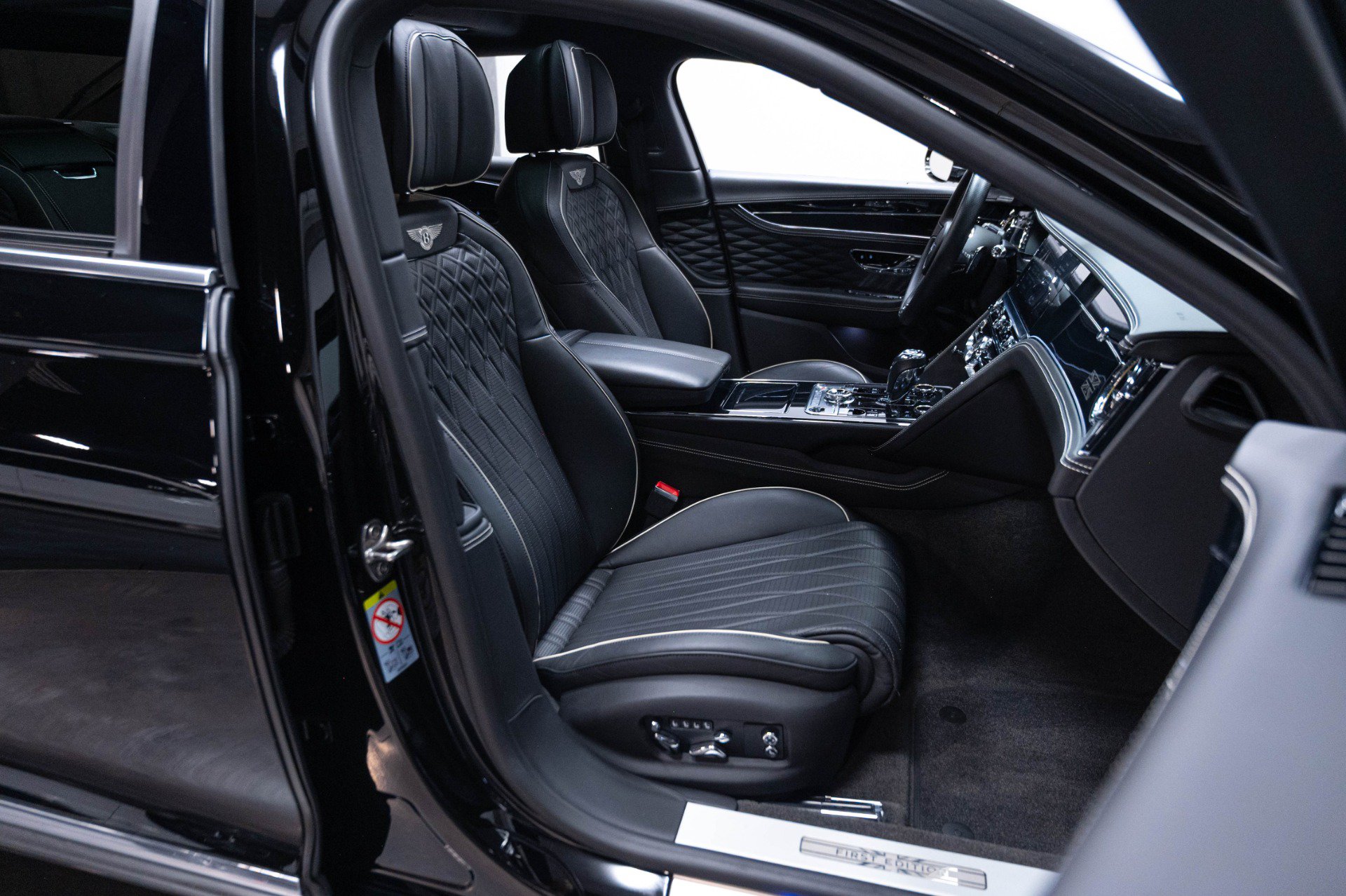Used 2020 Bentley Flying Spur W12 AWD/4WD image 33
