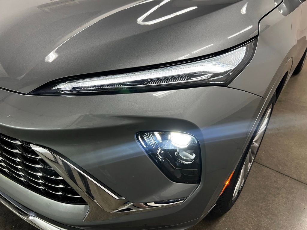 New 2026 Buick Envision Avenir image 9