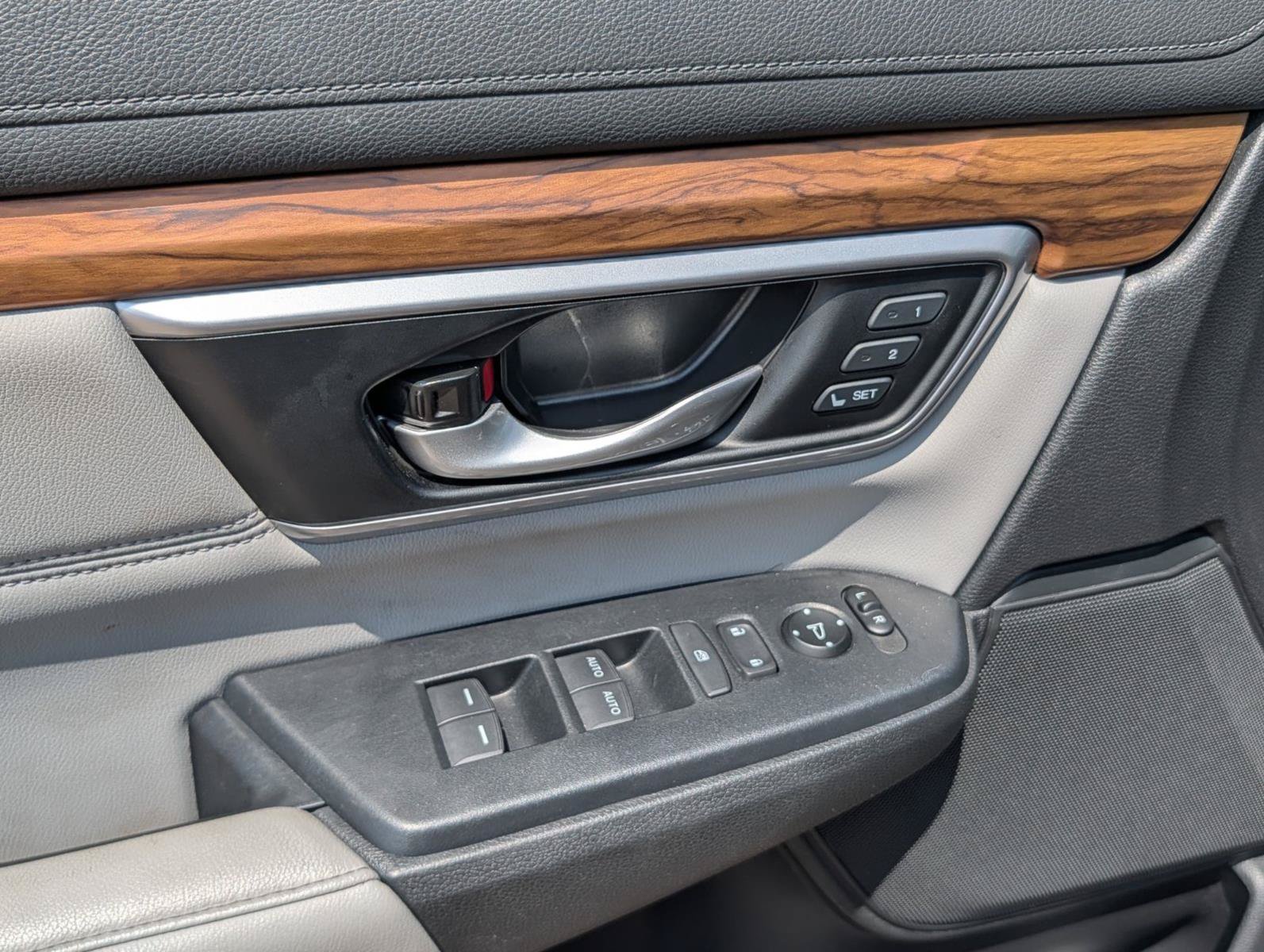 Used 2020 Honda CR-V EX-L image 11