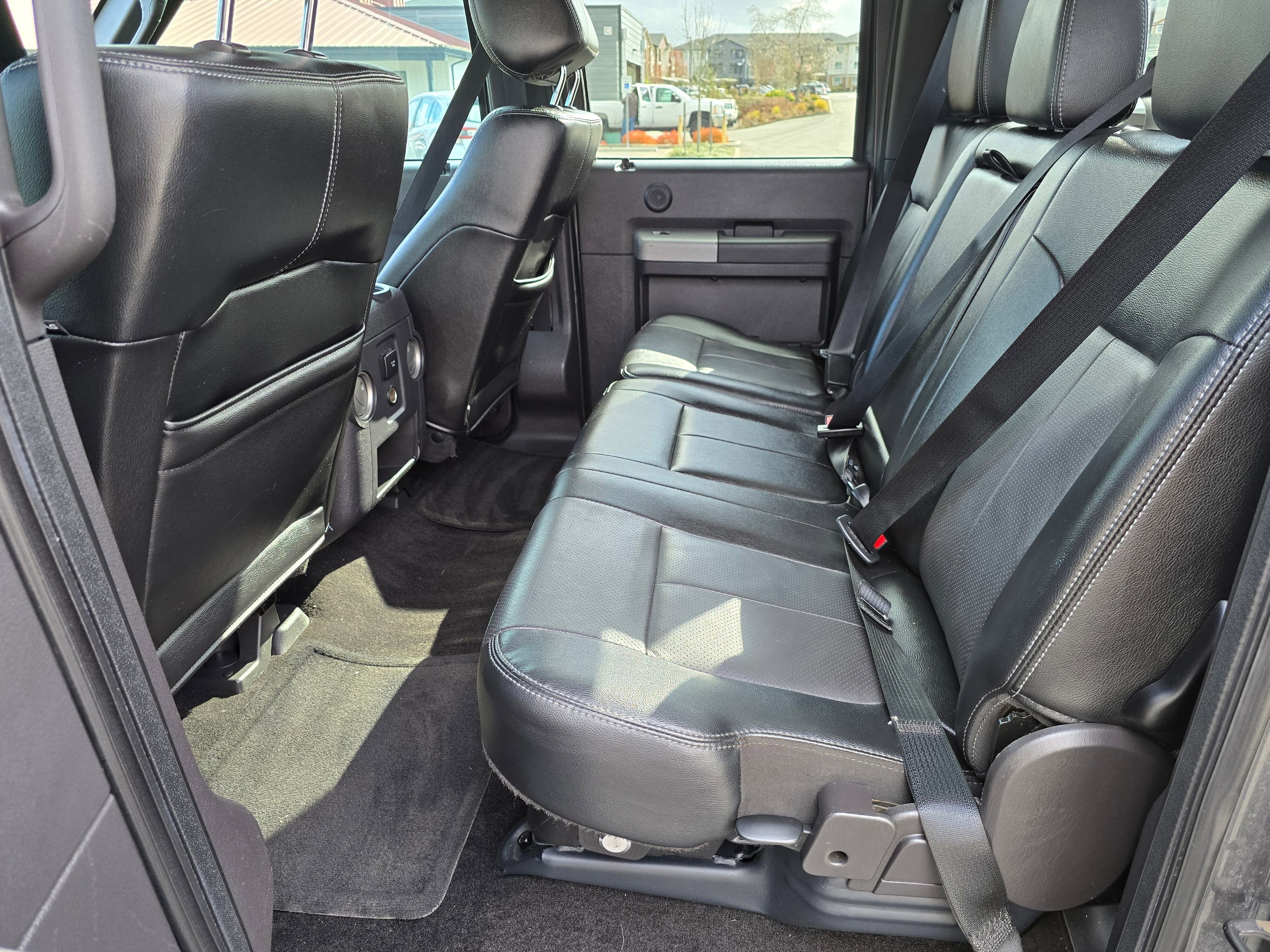 Used 2016 Ford F250 Lariat w/ Lariat Ultimate Package image 30