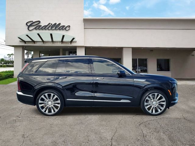 Certified 2026 Cadillac Vistiq Premium Luxury AWD/4WD image 6