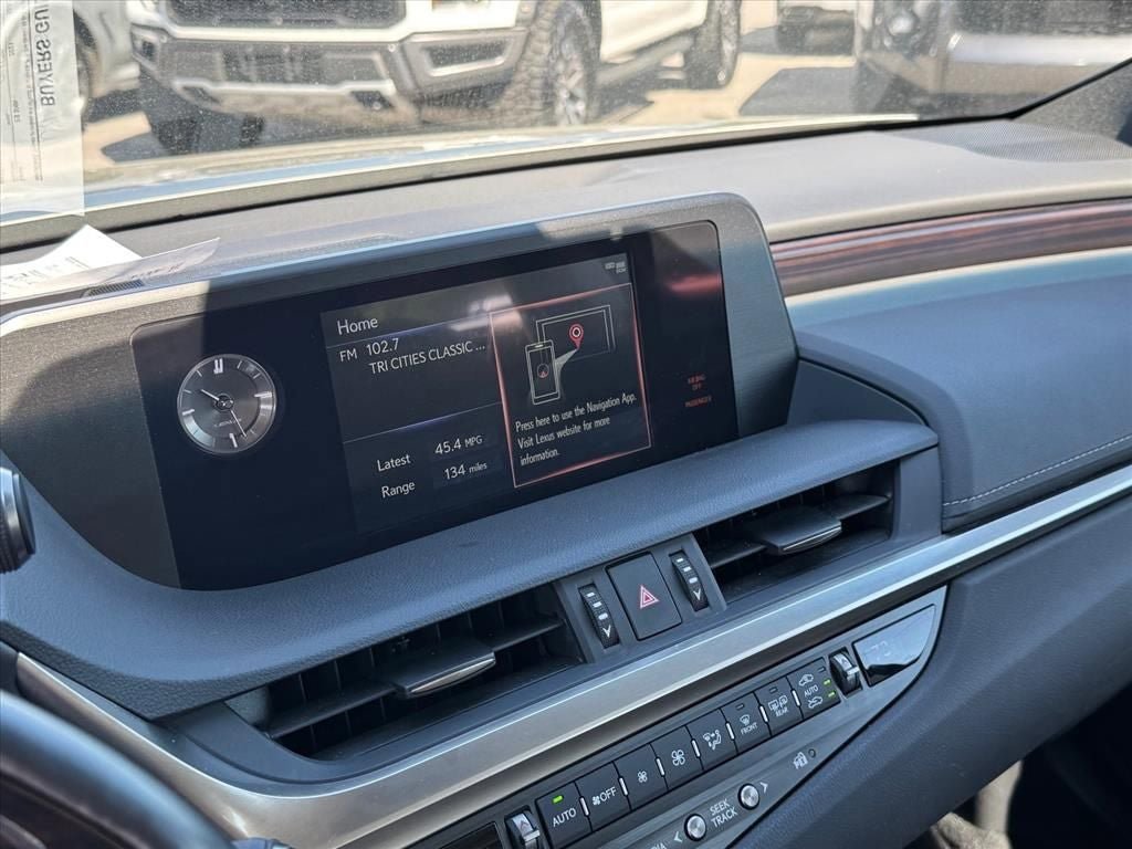 Used 2021 Lexus ES 300h w/ Premium Package FWD image 25