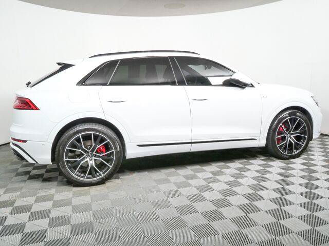 Used 2021 Audi Q8 Premium Plus w/ Premium Plus Package AWD/4WD image 2