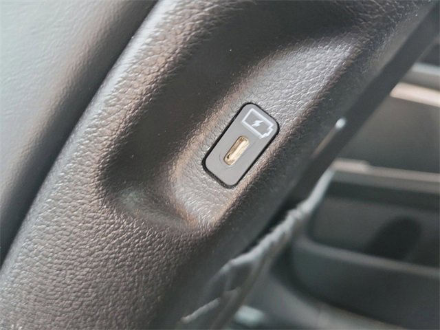 Certified 2025 Kia Telluride LX image 14