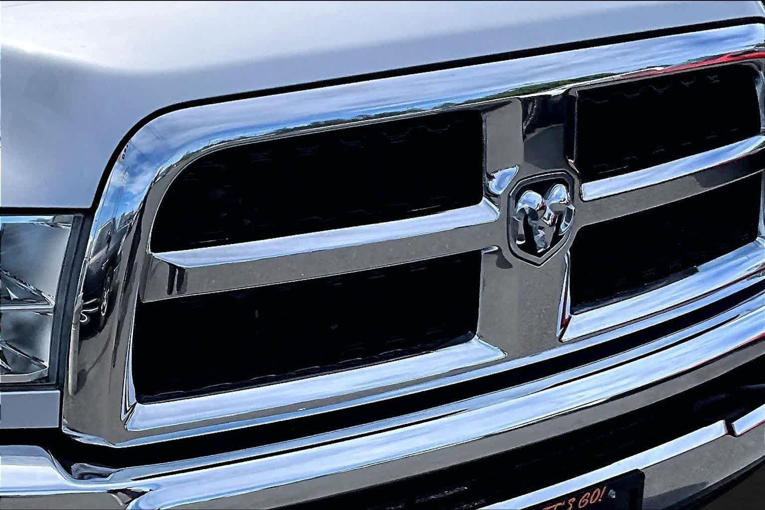 Used 2017 RAM 2500 Tradesman w/ Chrome Appearance Group AWD/4WD image 33