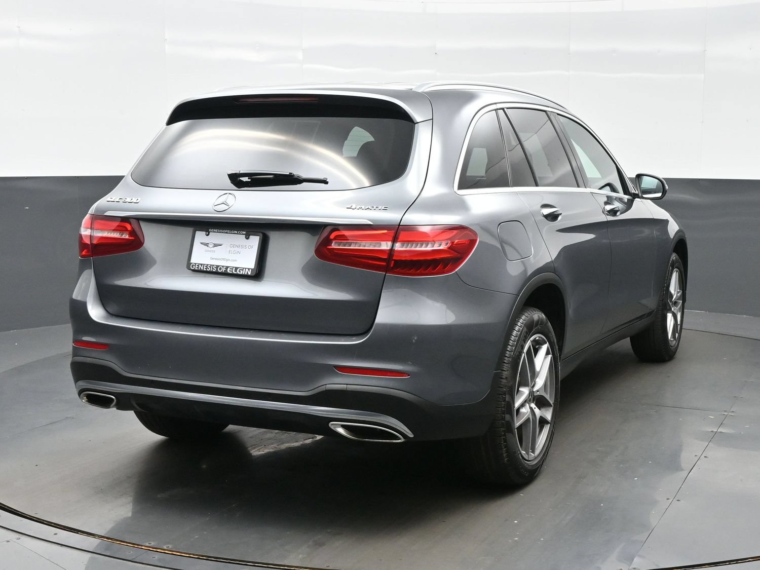 Used 2019 Mercedes-Benz GLC 300 4MATIC image 5