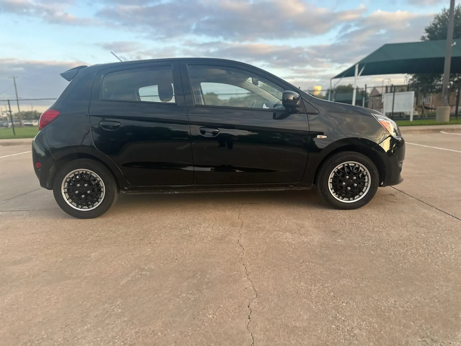 Used 2015 Mitsubishi Mirage DE FWD image 4