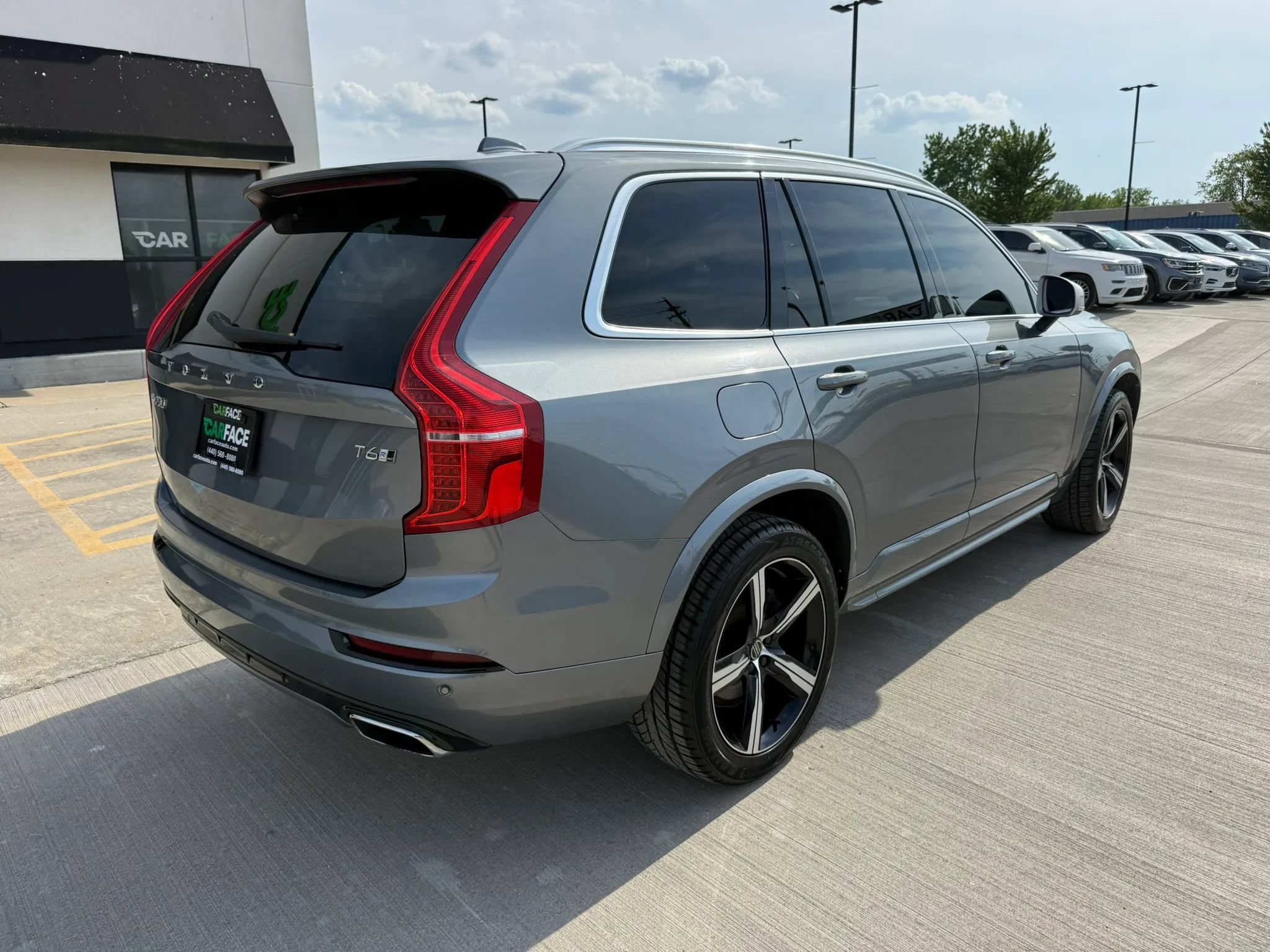 Used 2016 Volvo XC90 T6 R-Design AWD/4WD image 15