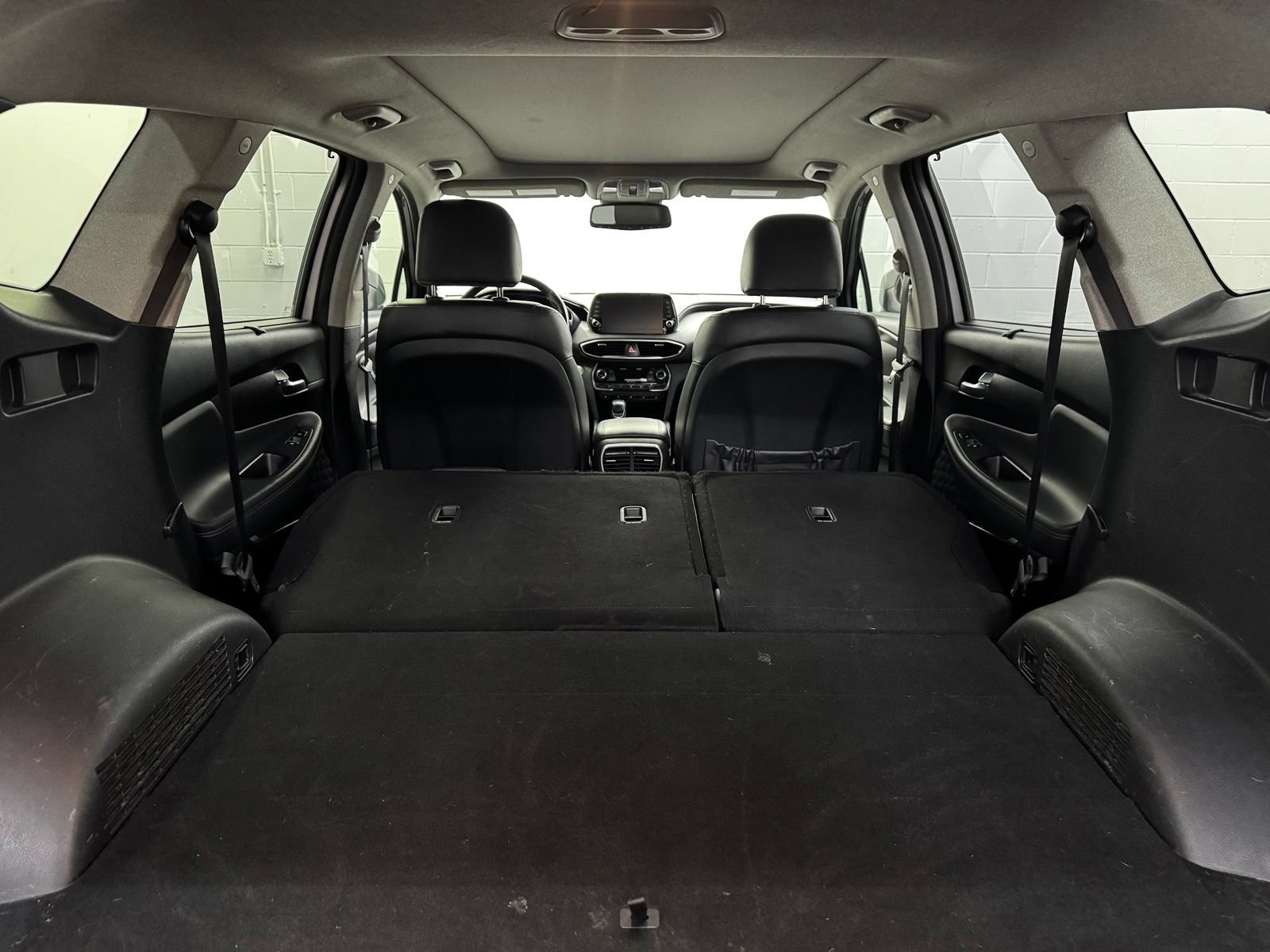 Used 2020 Hyundai Santa Fe Limited AWD/4WD image 40