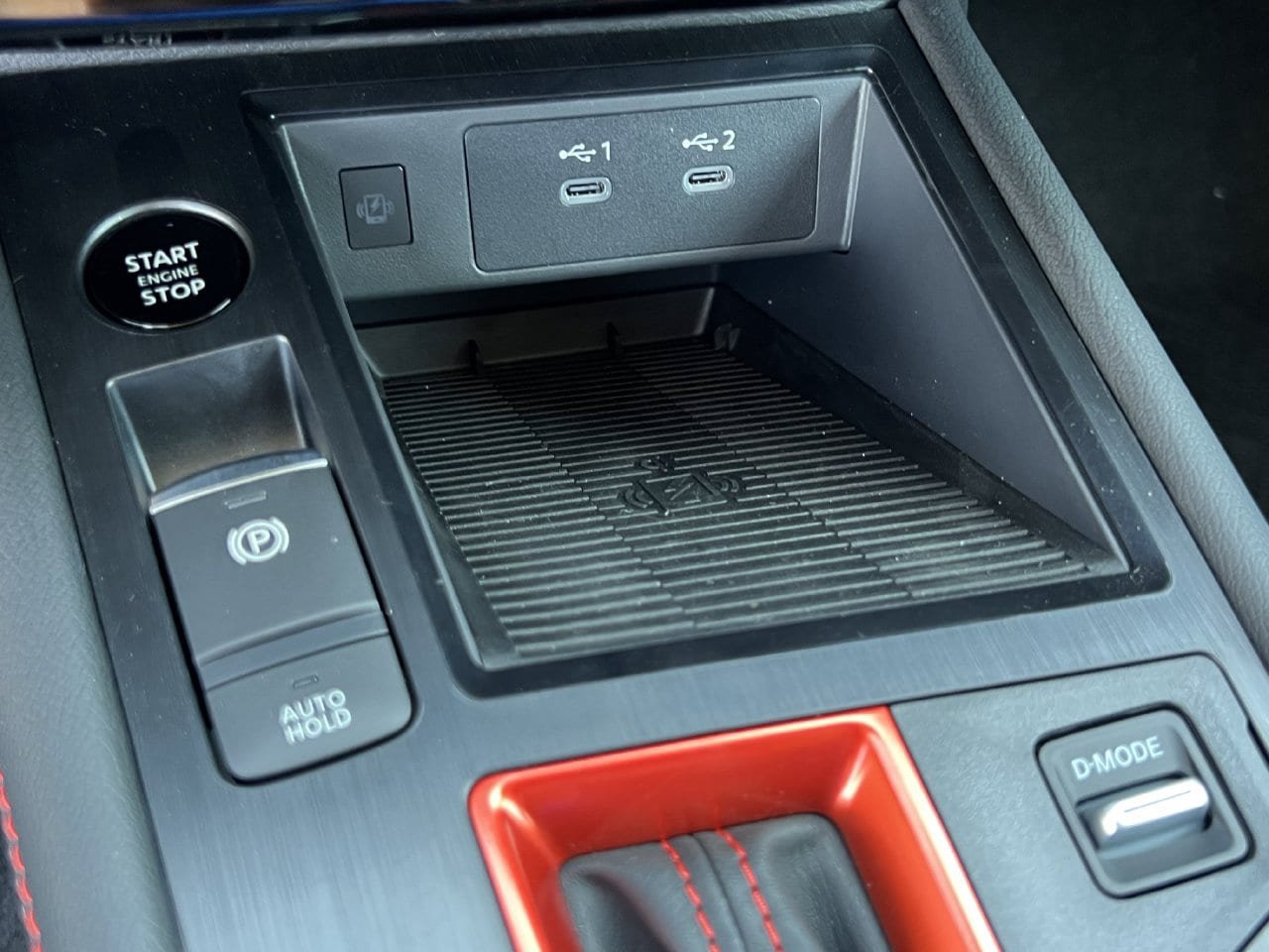 New 2027 Nissan Kicks SR FWD image 11