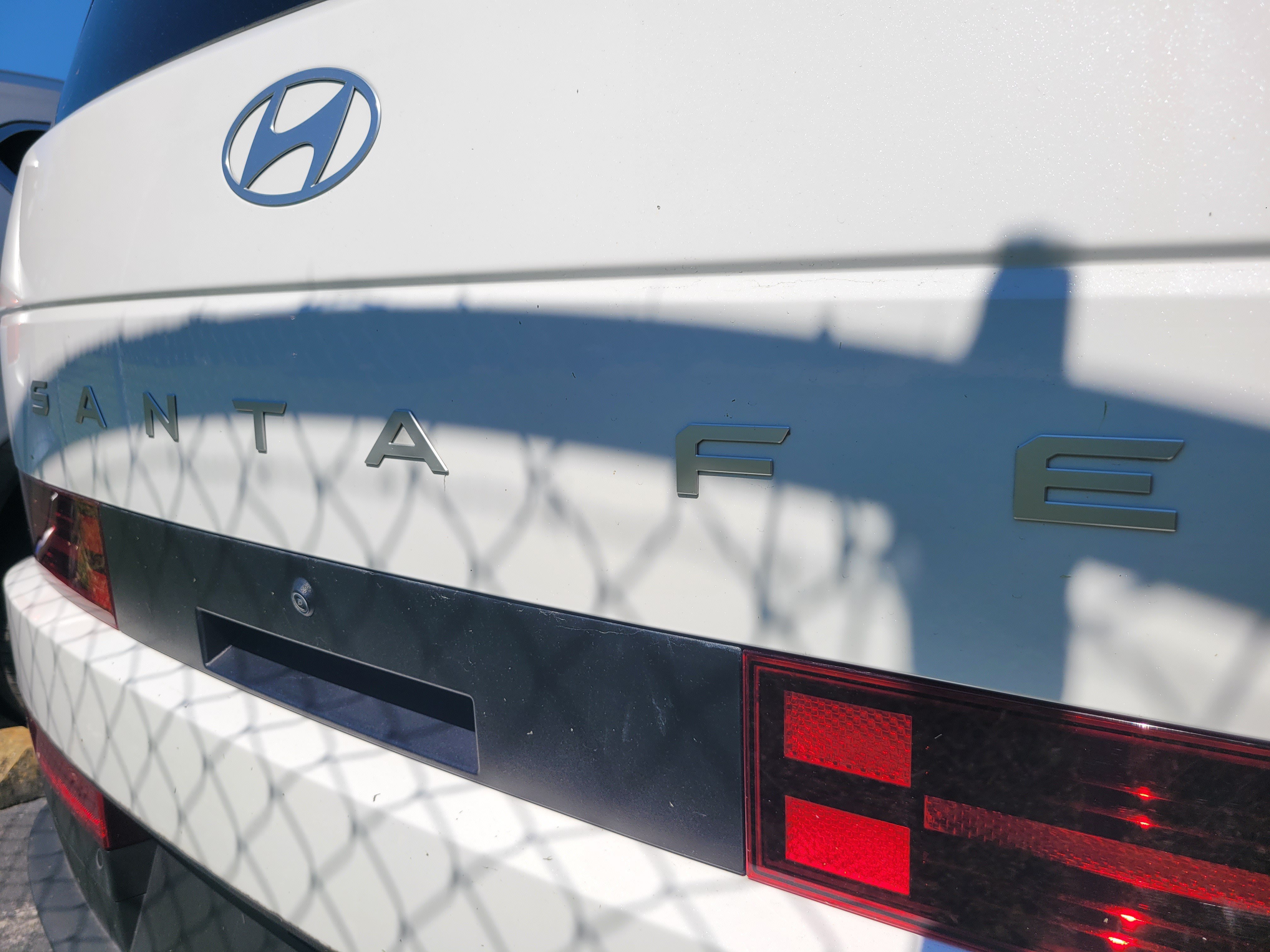 Used 2025 Hyundai Santa Fe SE FWD image 5