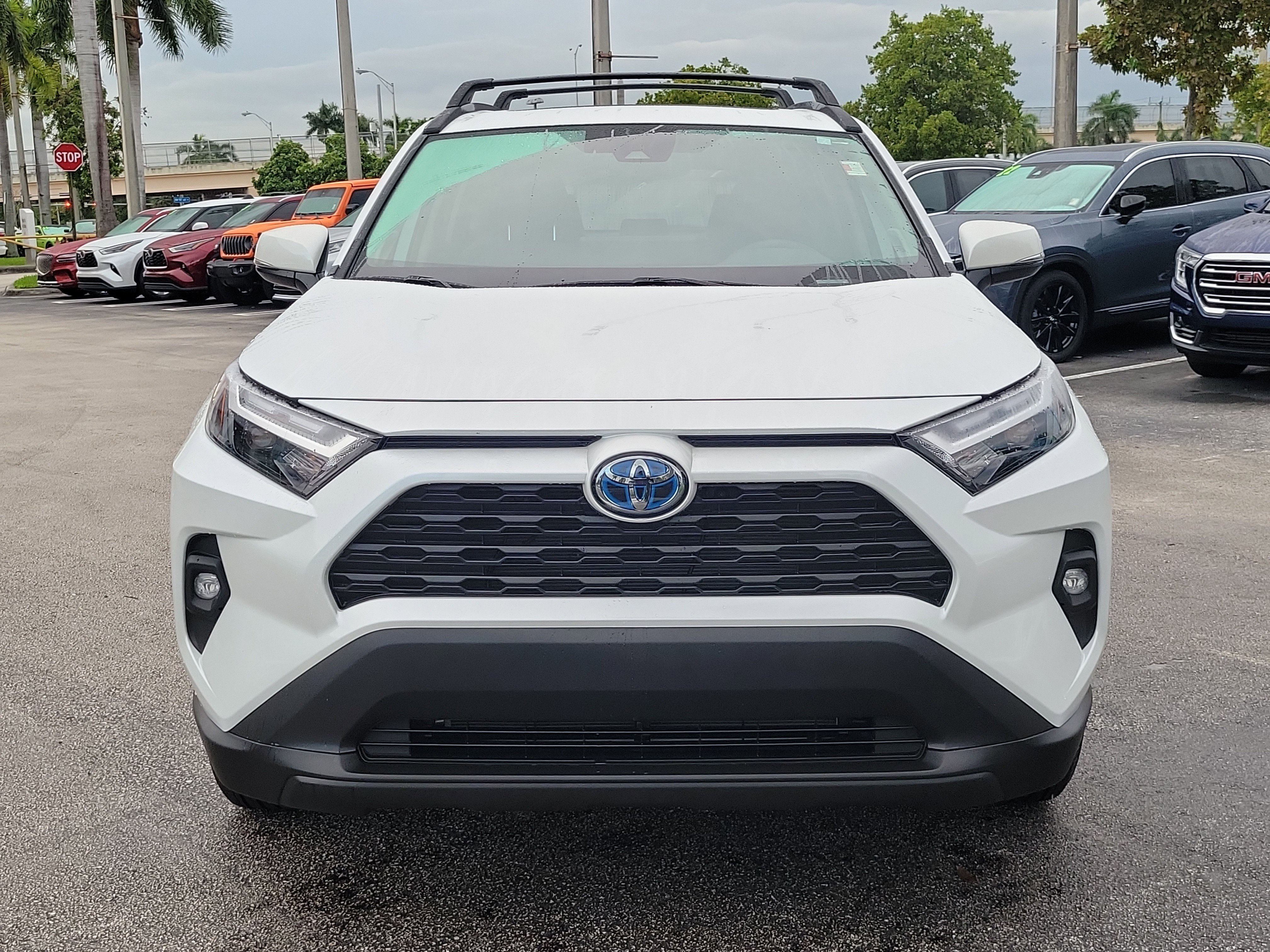 Used 2024 Toyota RAV4 XLE Premium image 3