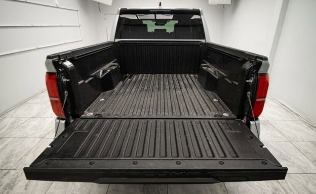 Used 2024 Toyota Tacoma SR5 image 26