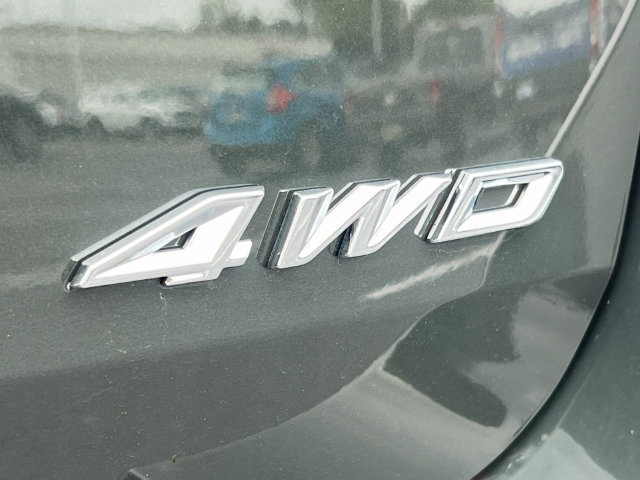 Certified 2024 Ford Explorer XLT w/ Equipment Group 202A AWD/4WD image 12
