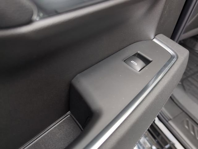 New 2026 GMC Sierra 1500 SLT w/ SLT Premium Plus Package image 13