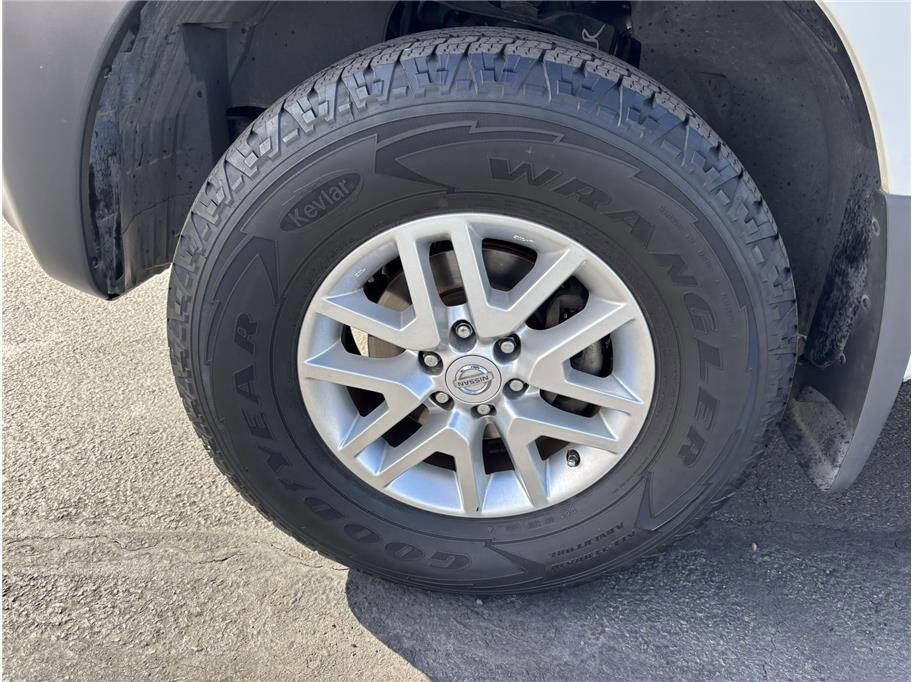 Used 2015 Nissan Xterra S w/ Value Package AWD/4WD image 16