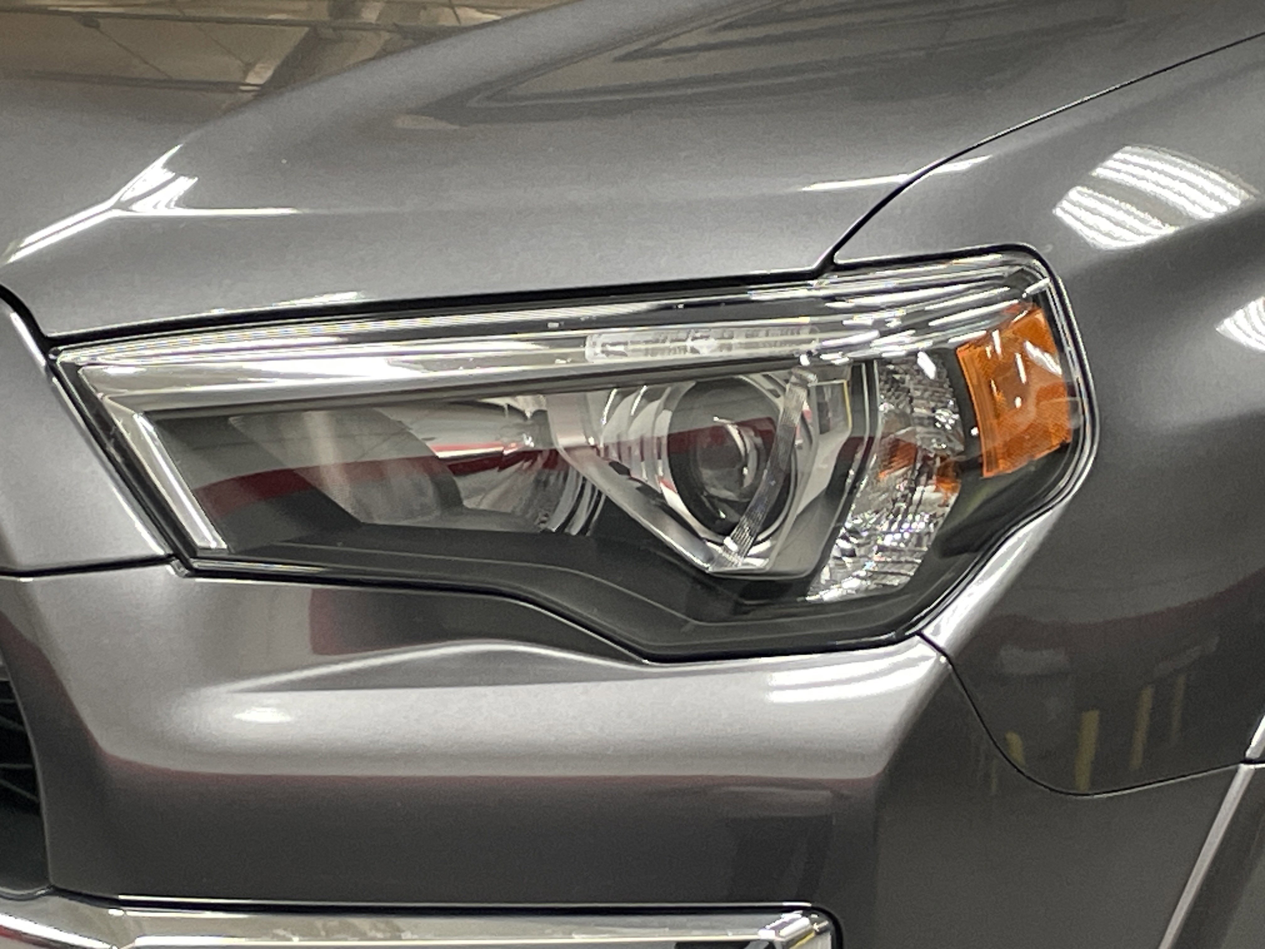 Used 2023 Toyota 4Runner Limited RWD image 6