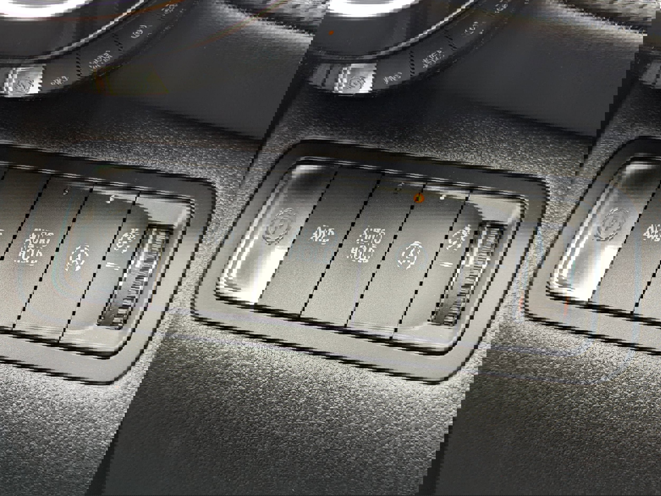 New 2026 Chevrolet Equinox LT w/ Convenience Package II image 17