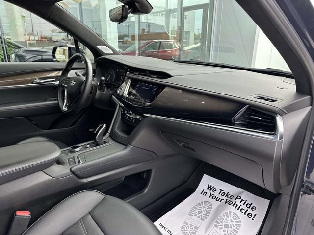Certified 2025 Cadillac XT6 Premium Luxury w/ Platinum Package AWD/4WD image 23