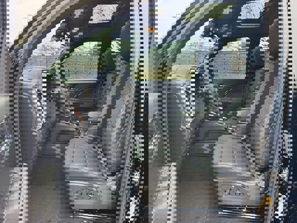 New 2026 GMC Canyon Elevation w/ Convenience Package image 22