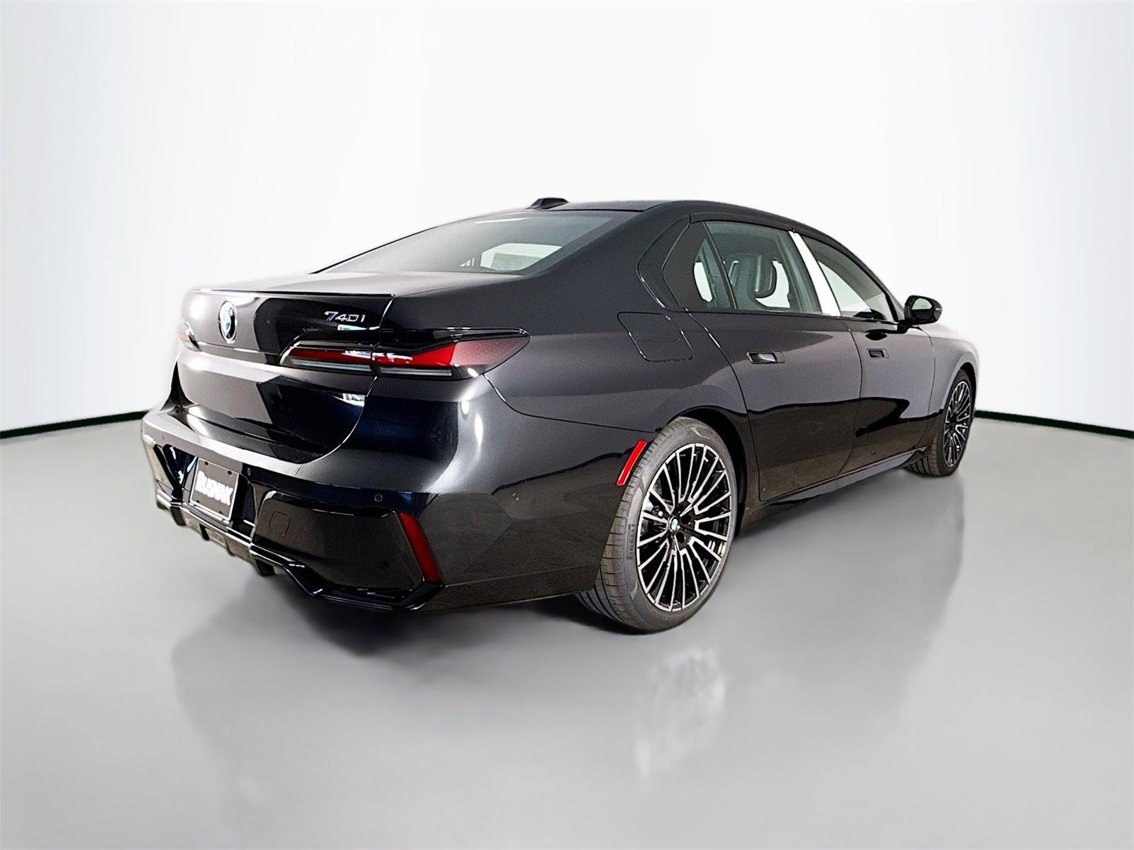 New 2026 BMW 740i w/ Premium Package image 7