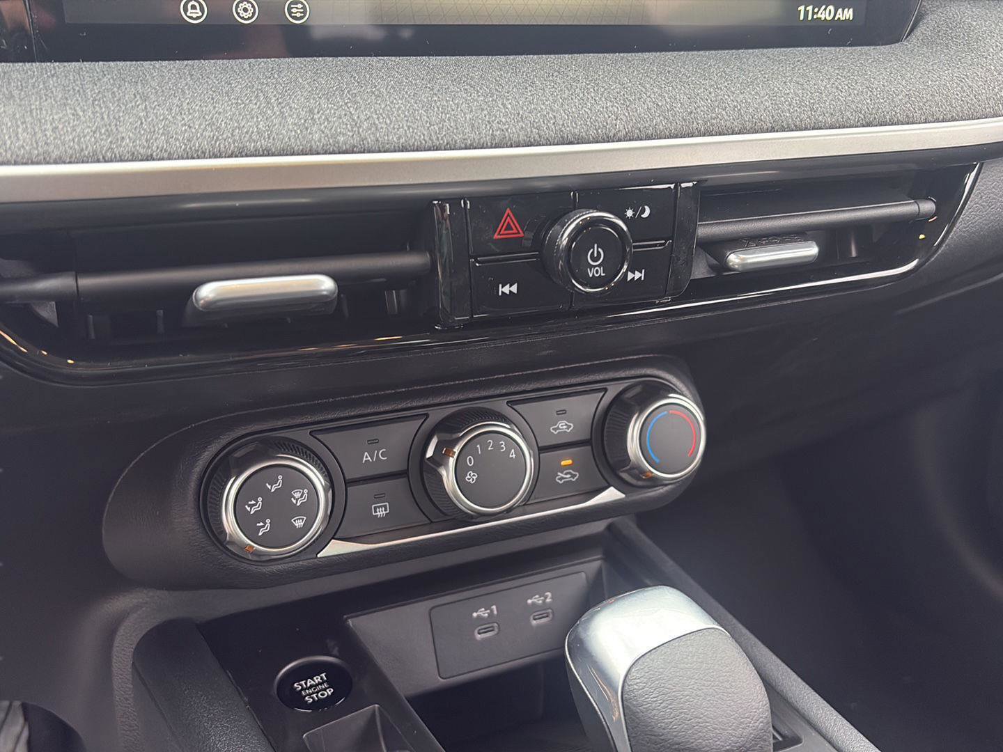 New 2026 Nissan Kicks S image 26