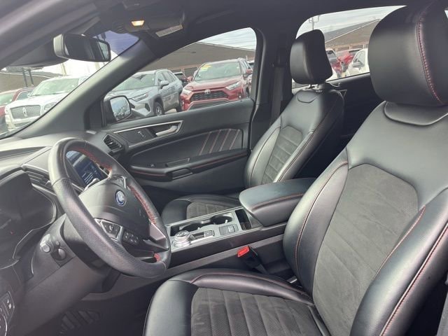 Used 2022 Ford Edge ST-Line image 10