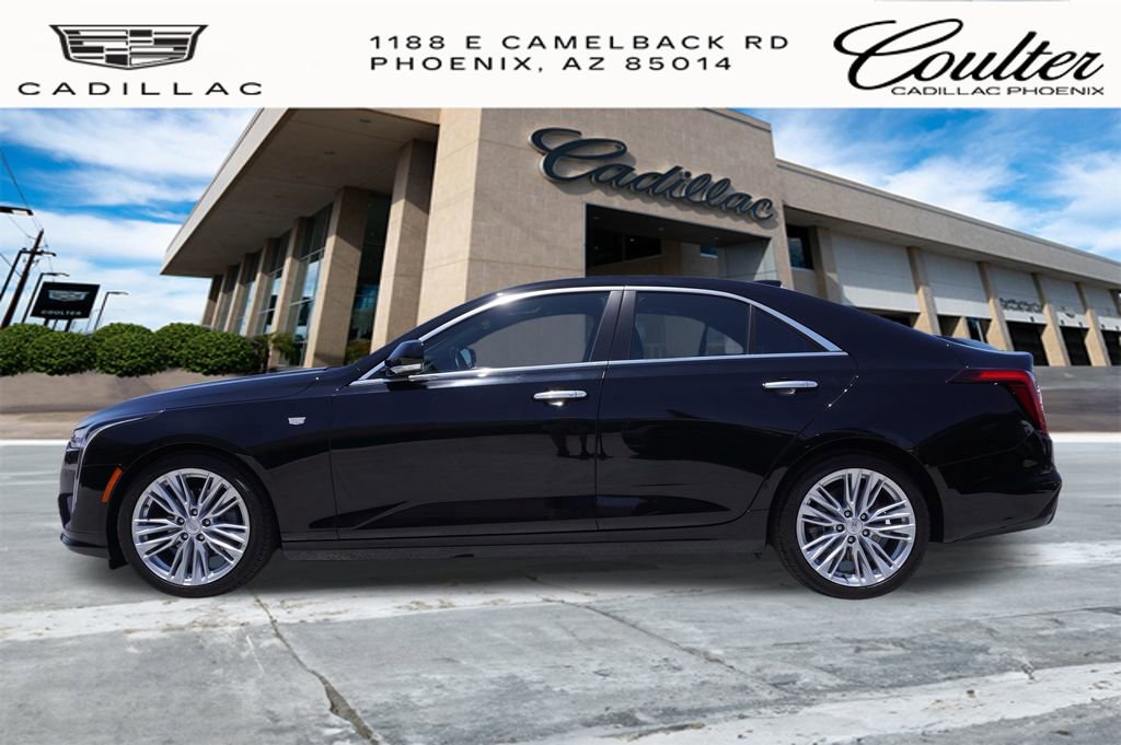 Used 2025 Cadillac CT4 Premium Luxury image 2