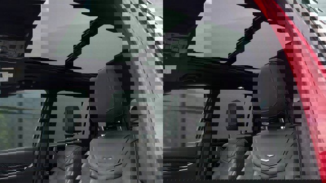 Used 2024 Cadillac XT6 Premium Luxury w/ Technology Package image 29