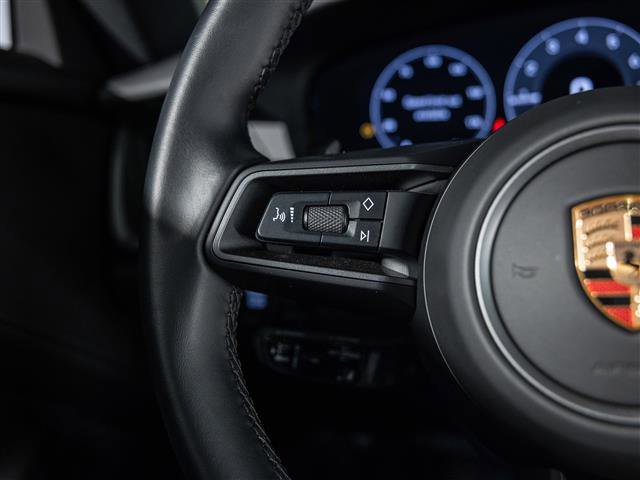 Used 2025 Porsche 911 Carrera image 19