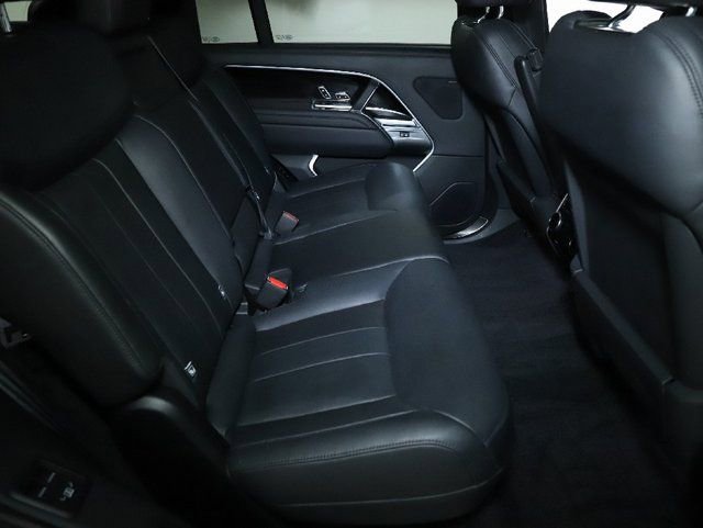 Used 2023 Land Rover Range Rover Long Wheelbase SE AWD/4WD image 27
