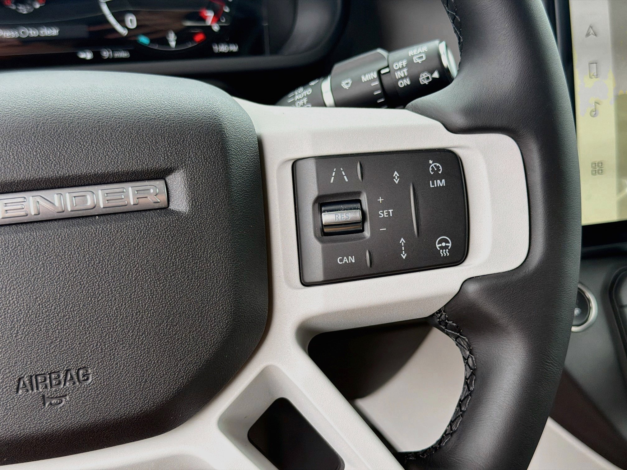 New 2026 Land Rover Defender 110 S AWD/4WD image 39