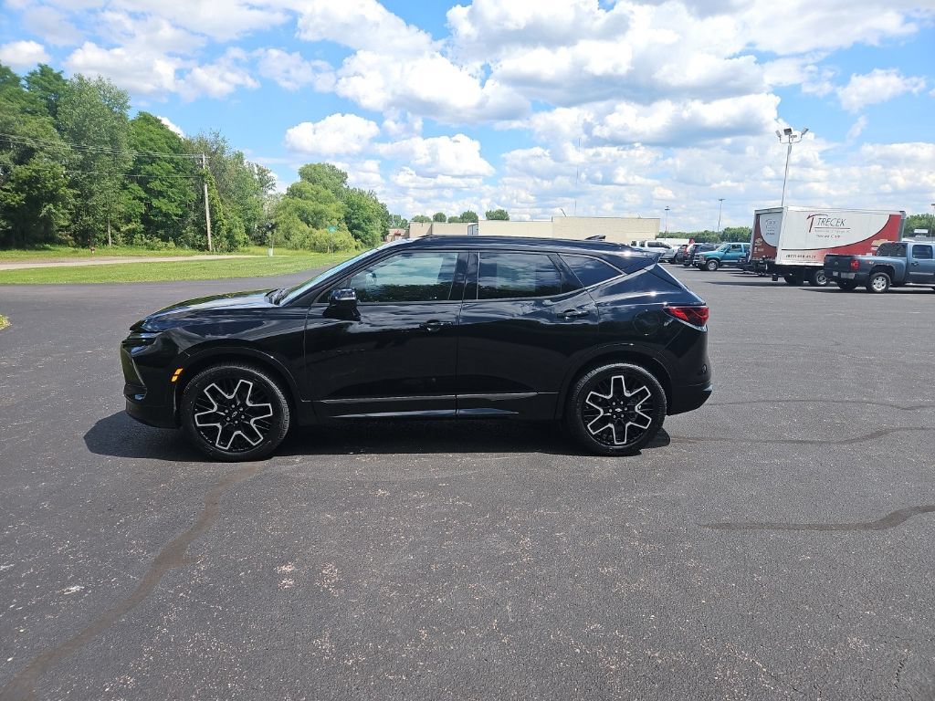 Certified 2024 Chevrolet Blazer RS w/ LPO, Floor Liner Package AWD/4WD image 4