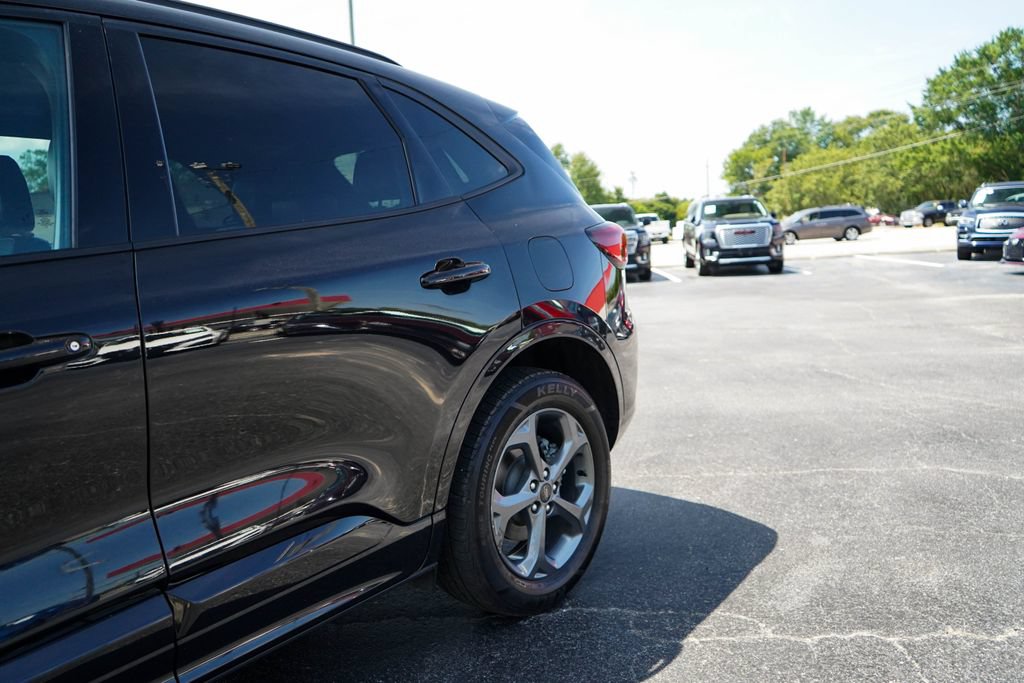 Used 2023 Ford Escape ST-Line AWD/4WD image 22