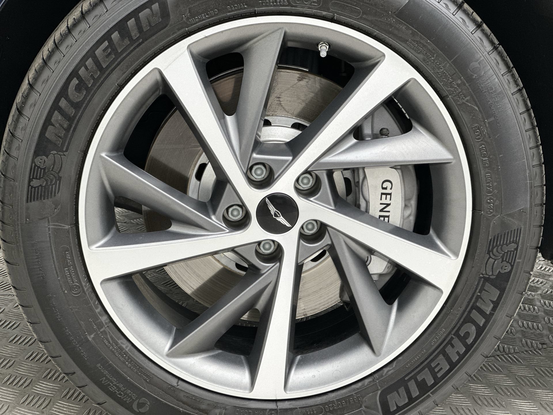 Certified 2026 Genesis GV80 3.5T Advanced AWD/4WD image 10