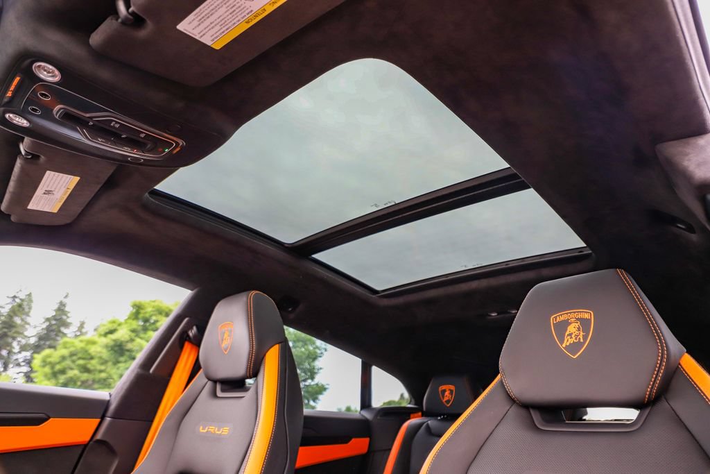 Used 2024 Lamborghini Urus S AWD/4WD image 20