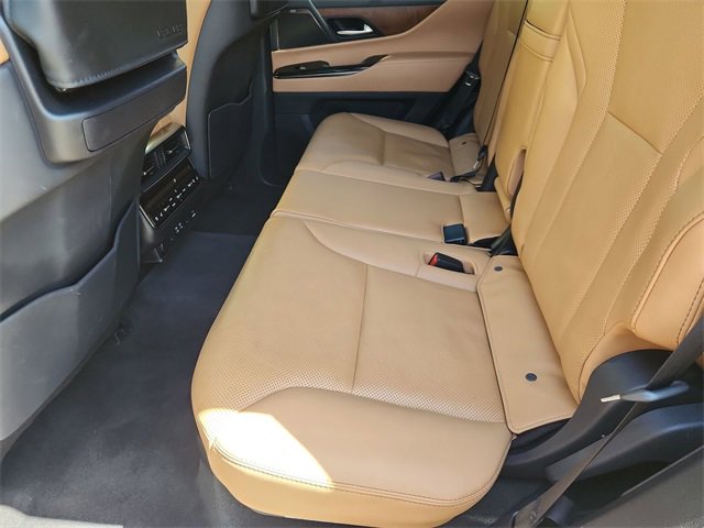 Used 2023 Lexus LX 600 4WD w/ Luxury Package image 26