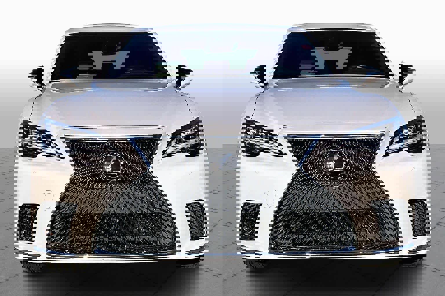 Used 2021 Lexus LS 500 w/ Interior Upgrade Package image 3