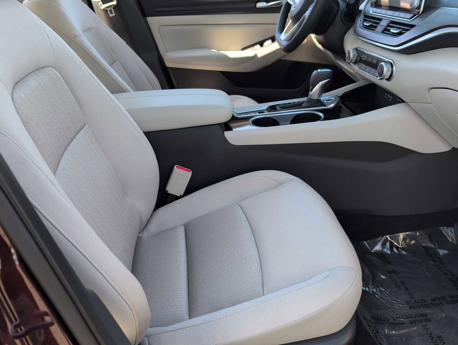 Used 2024 Nissan Altima 2.5 SV image 20