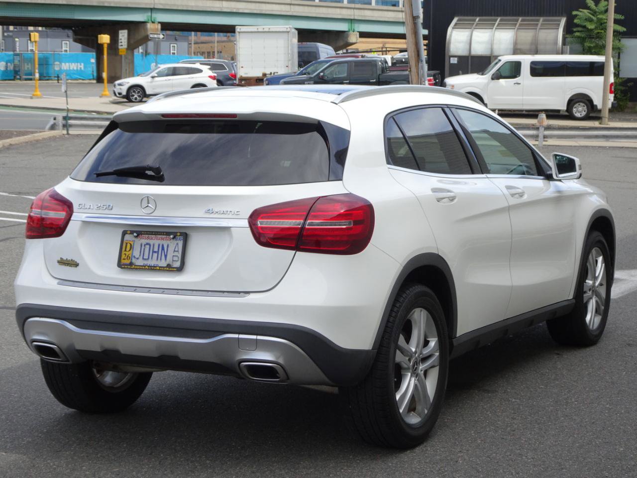 Used 2018 Mercedes-Benz GLA 250 4MATIC image 7