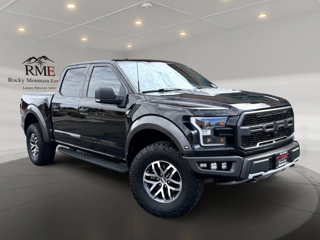 Used 2017 Ford F150 Raptor w/ Equipment Group 801A Mid