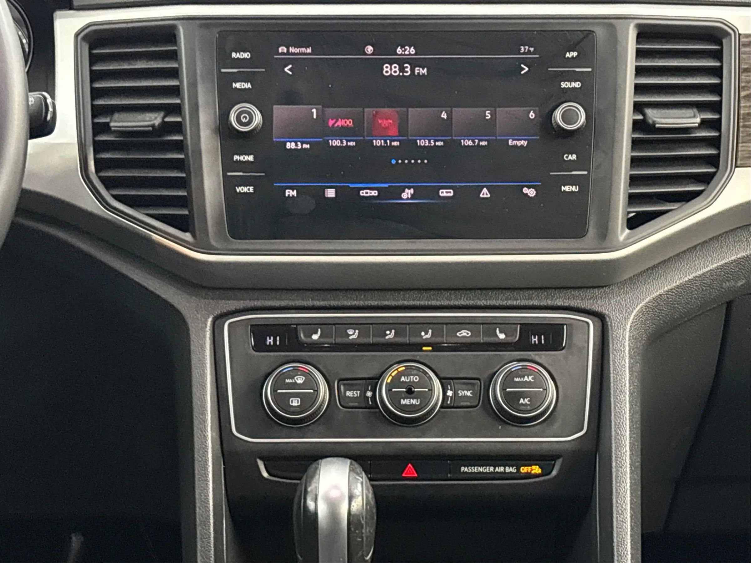 Used 2021 Volkswagen Atlas SE w/ Panoramic Sunroof Package image 19